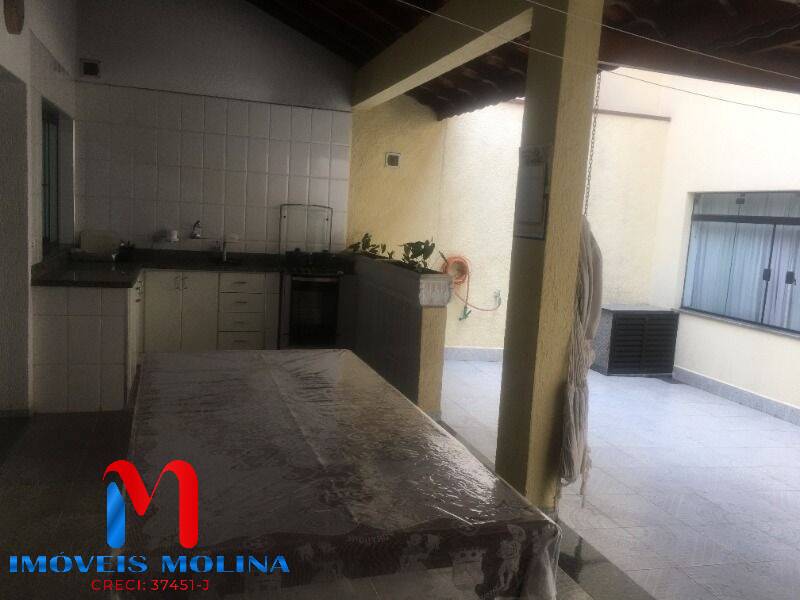 Sobrado à venda e aluguel com 3 quartos, 387m² - Foto 5