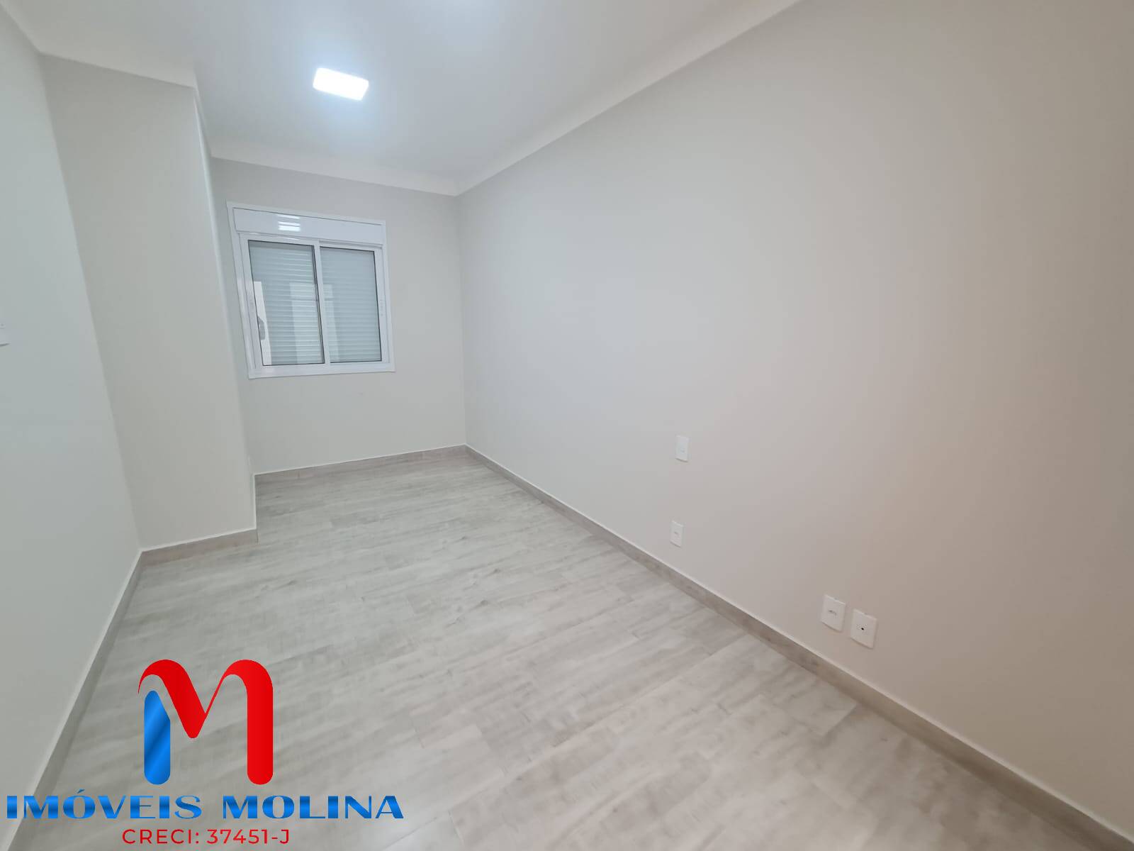 Sobrado à venda com 3 quartos, 300m² - Foto 18