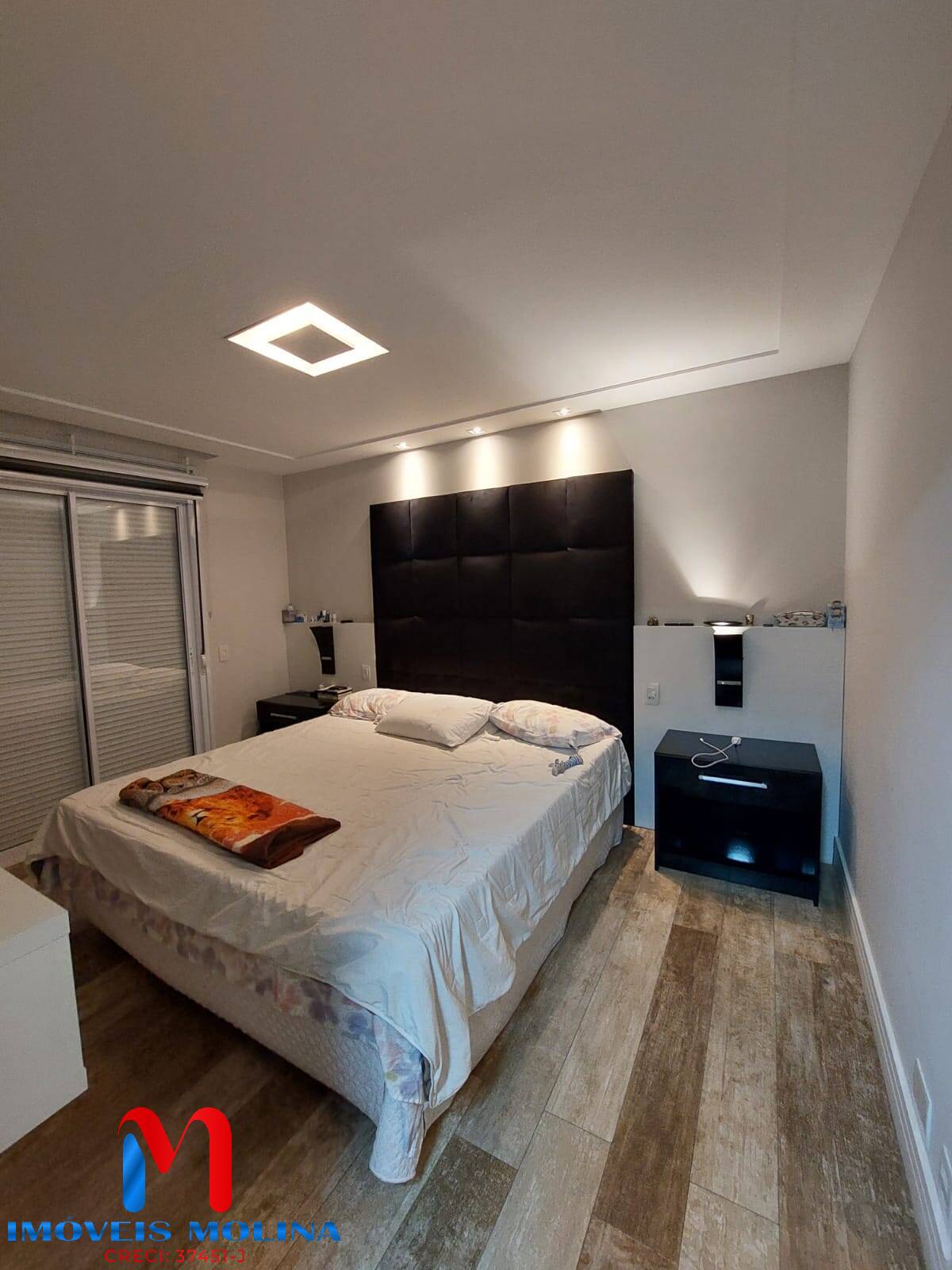 Apartamento à venda com 3 quartos, 186m² - Foto 20