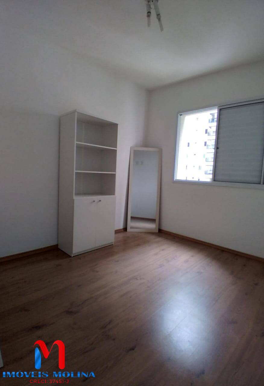 Apartamento à venda com 2 quartos, 60m² - Foto 12