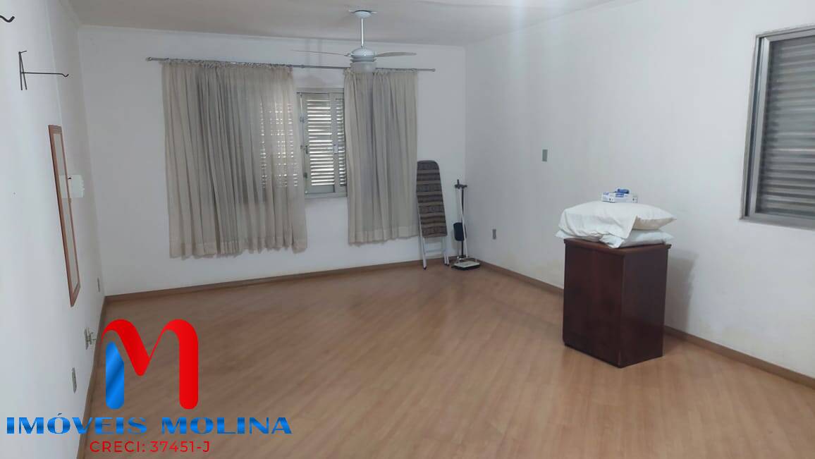 Casa à venda com 1 quarto, 100m² - Foto 11