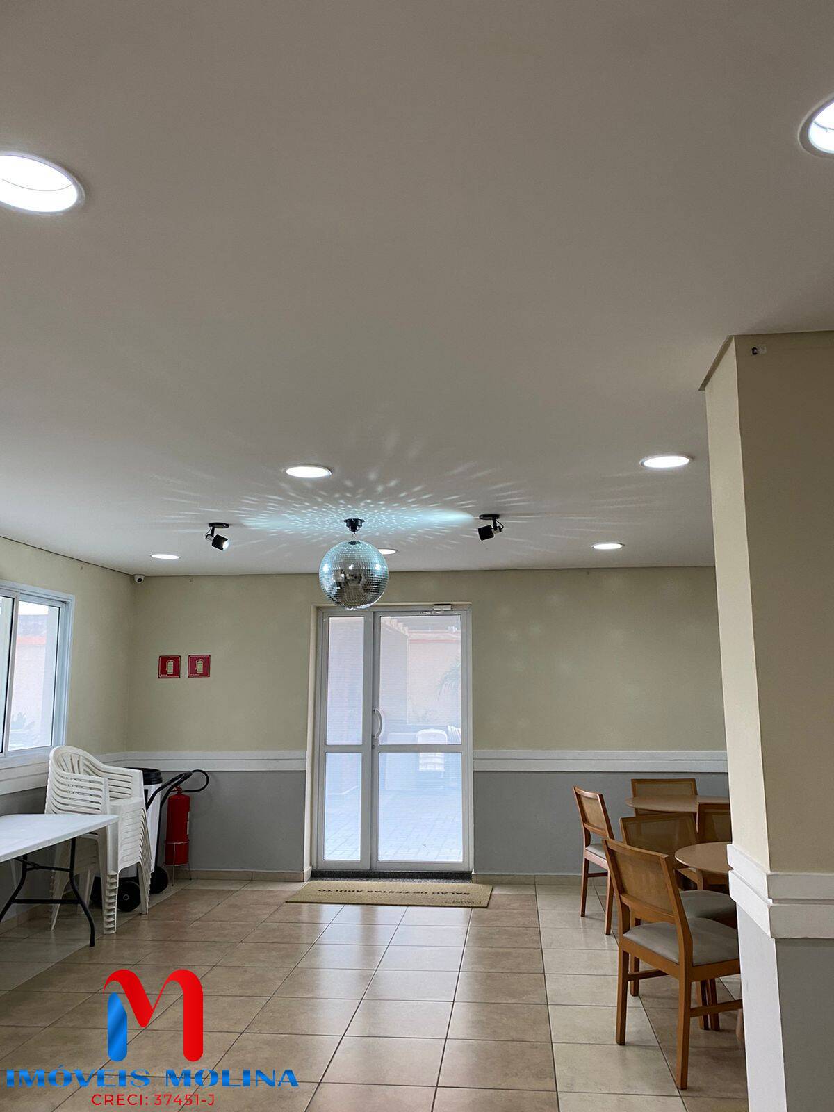 Apartamento à venda com 2 quartos, 48m² - Foto 60