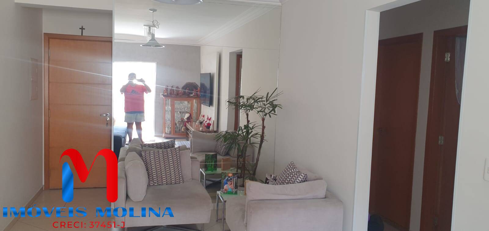 Apartamento à venda com 3 quartos, 91m² - Foto 4