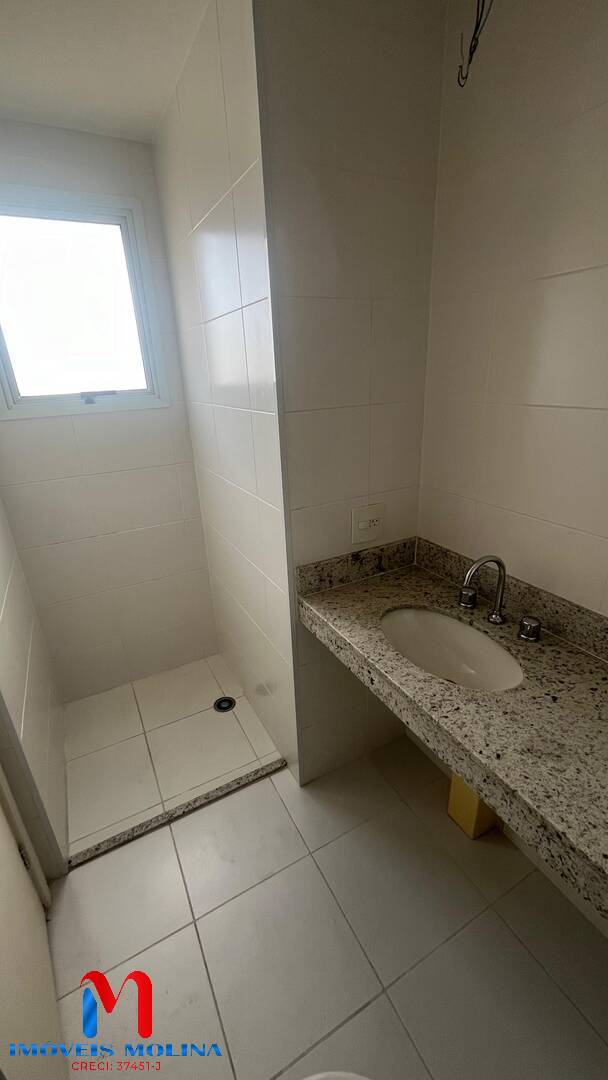 Apartamento à venda com 4 quartos, 178m² - Foto 5