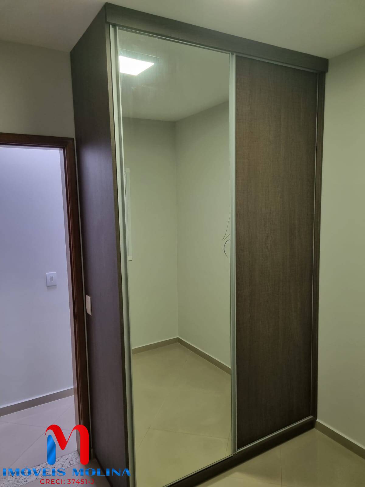 Apartamento à venda com 2 quartos, 63m² - Foto 18