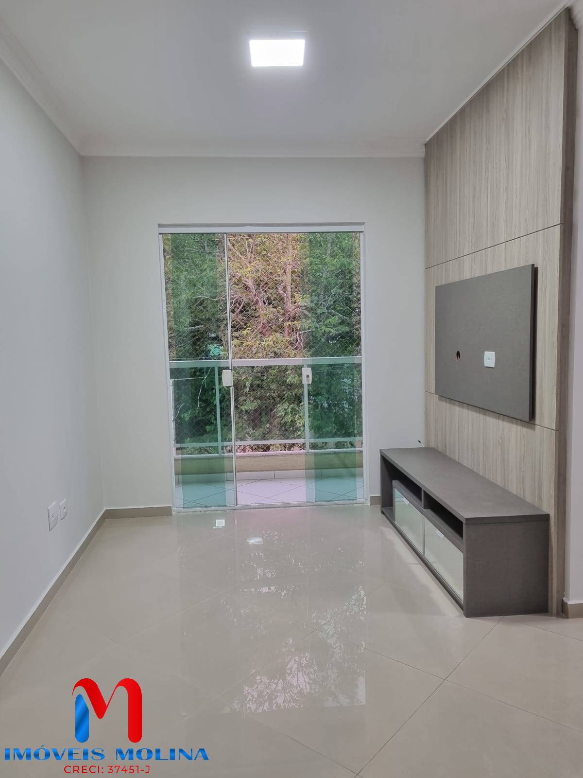 Apartamento à venda com 2 quartos, 63m² - Foto 8