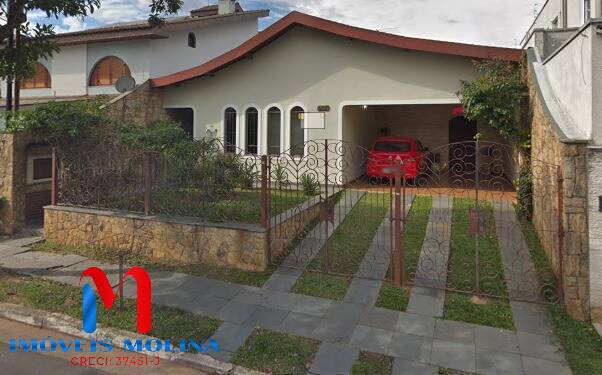 Casa à venda com 3 quartos, 154m² - Foto 1