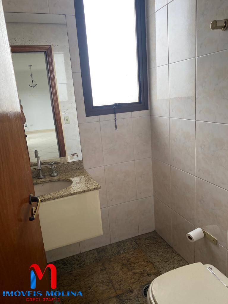 Apartamento à venda com 4 quartos, 143m² - Foto 11