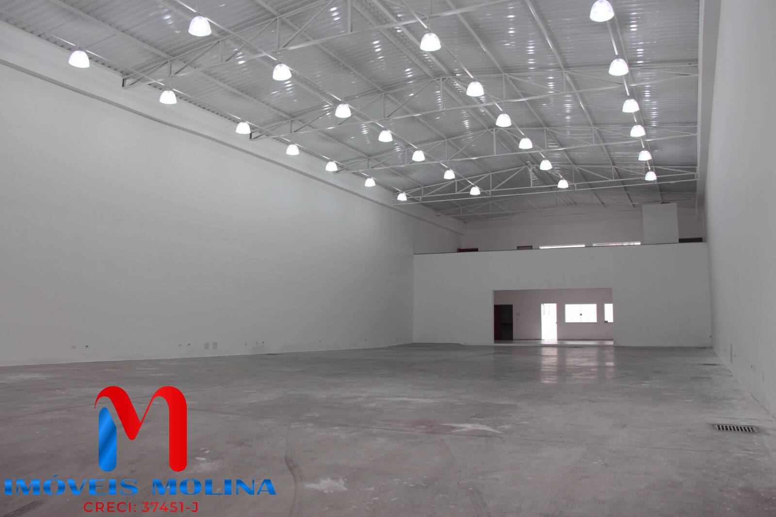 Loja-Salão para alugar, 750m² - Foto 1