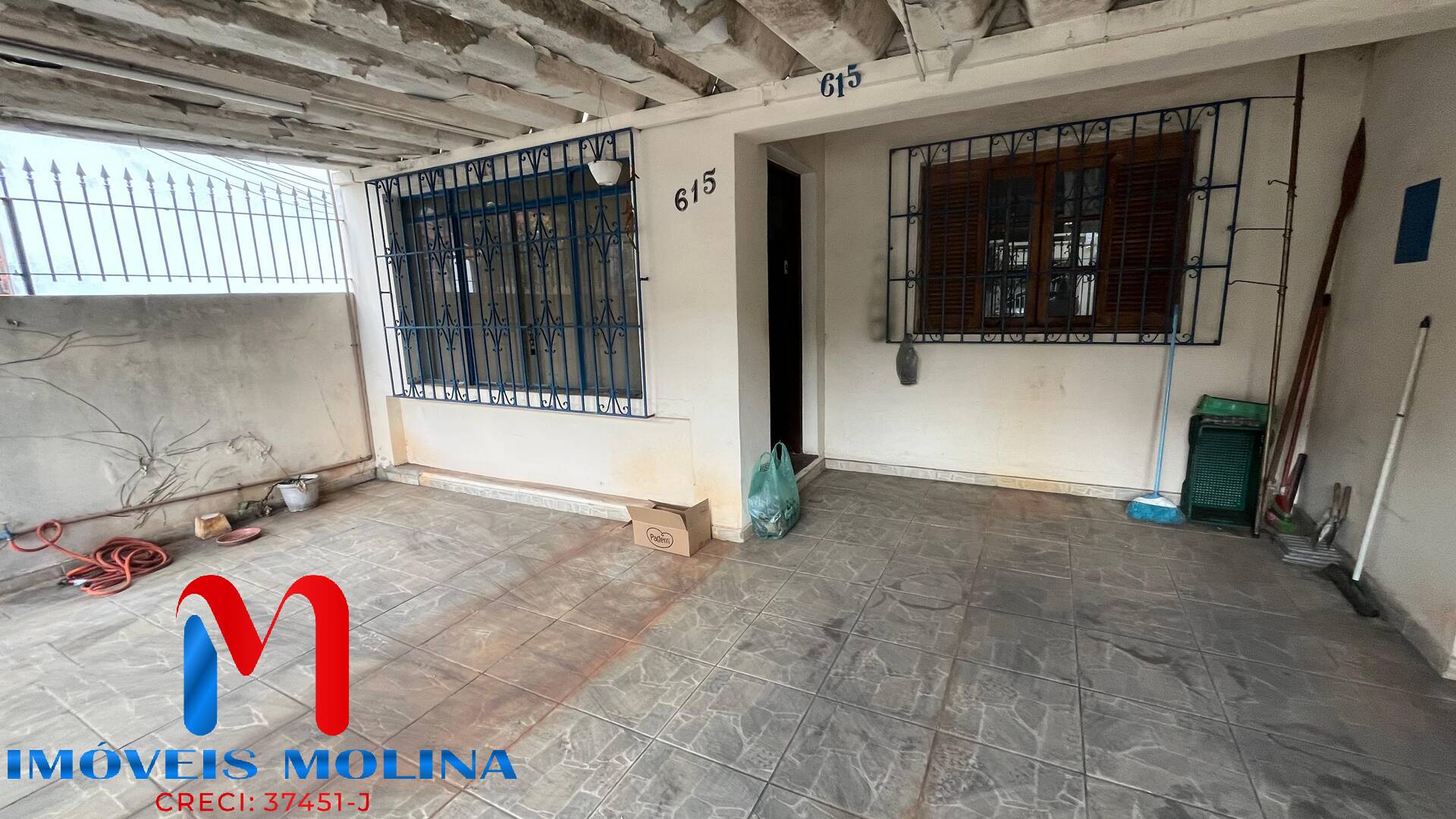 Casa à venda com 4 quartos, 191m² - Foto 2