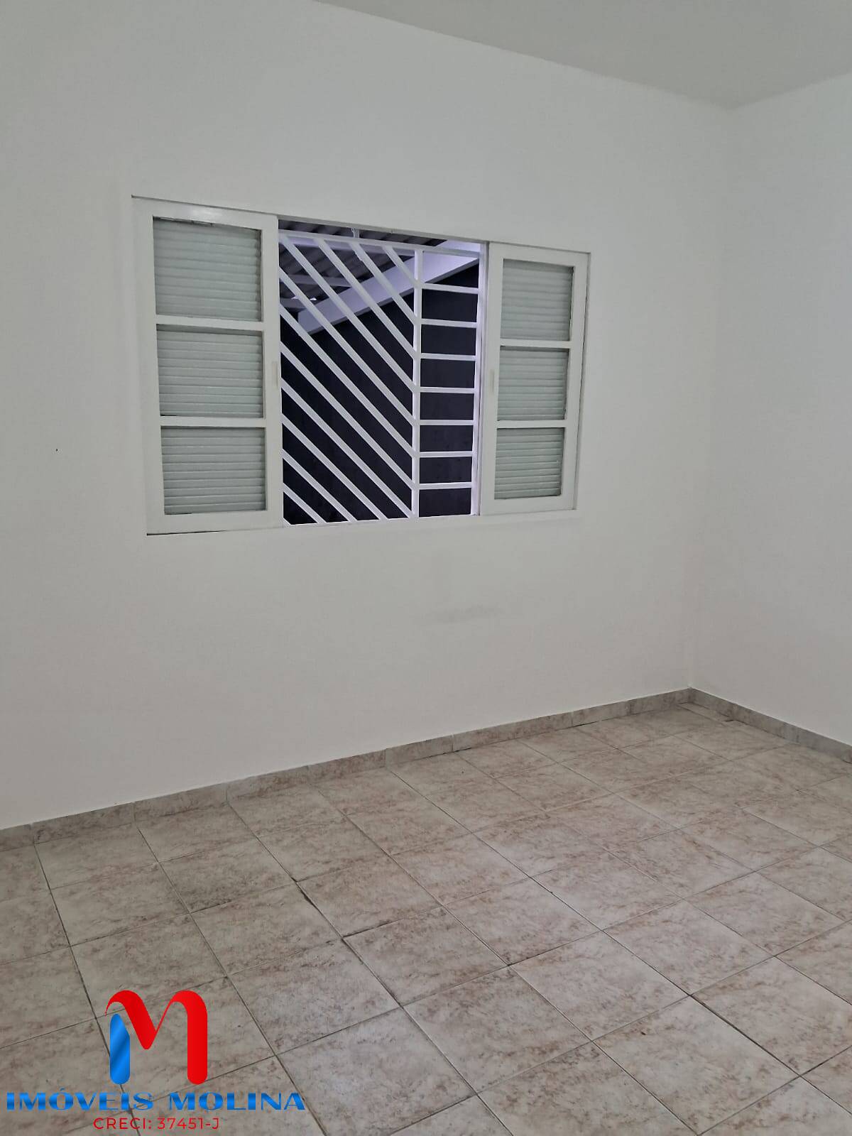 Casa para alugar com 2 quartos, 462m² - Foto 13