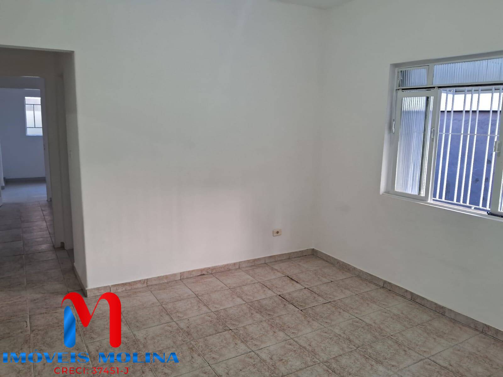 Casa para alugar com 2 quartos, 462m² - Foto 14