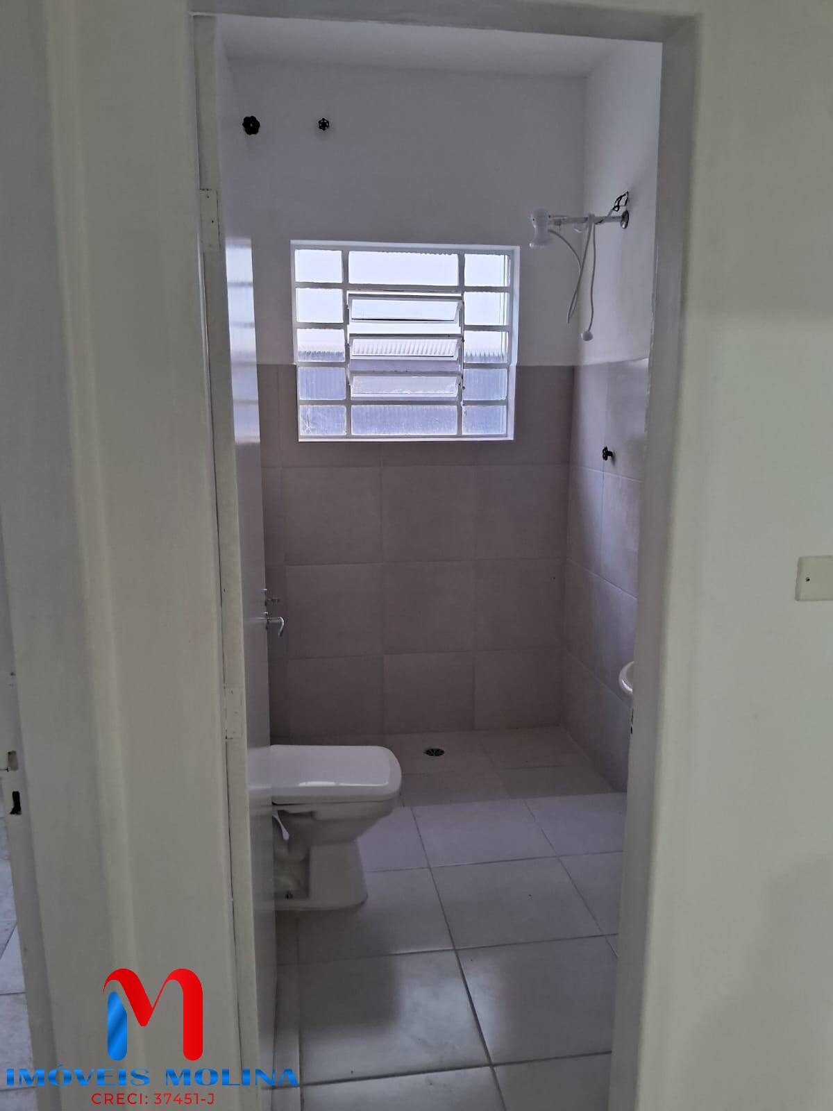 Casa para alugar com 2 quartos, 462m² - Foto 15