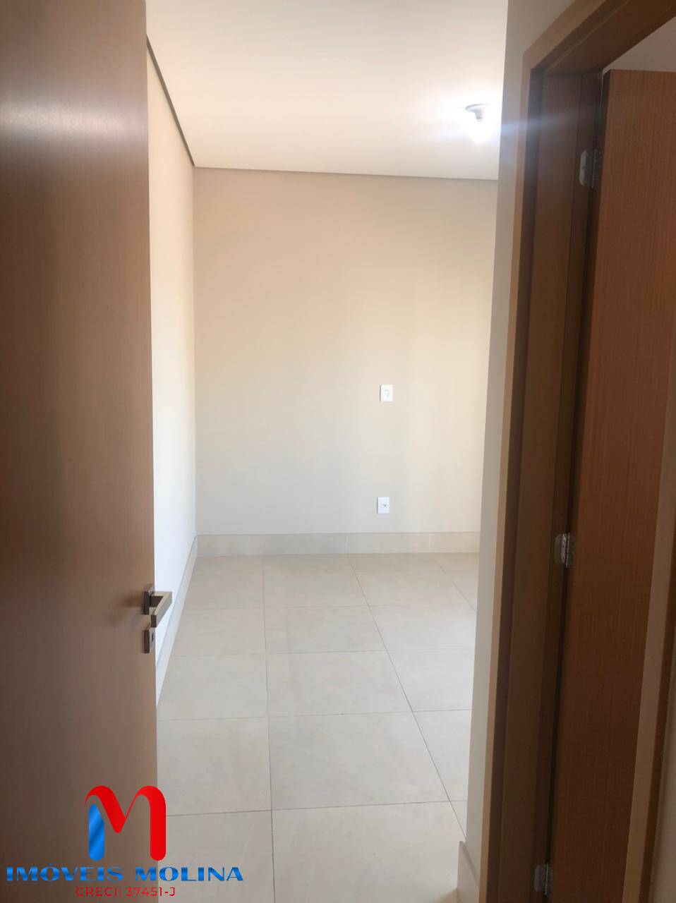 Apartamento à venda com 2 quartos, 73m² - Foto 9