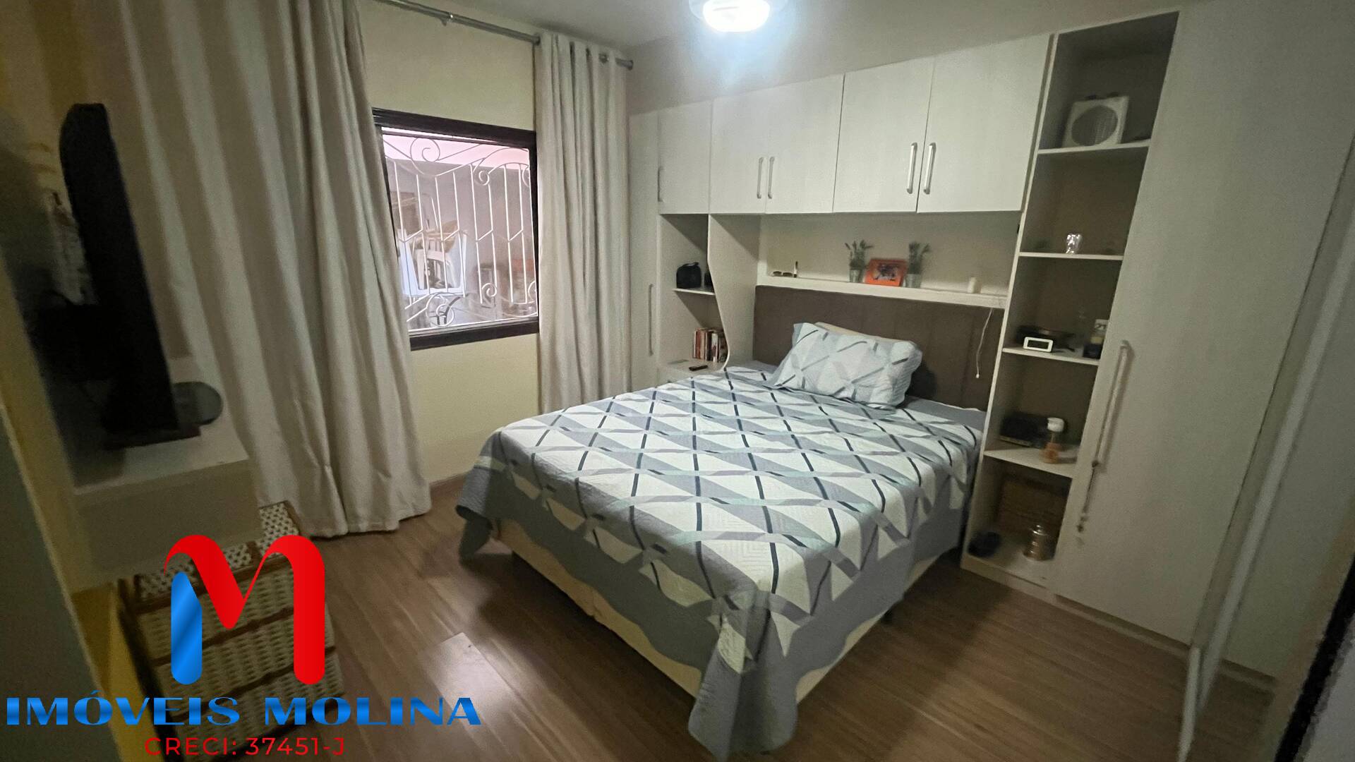 Sobrado à venda com 3 quartos, 220m² - Foto 4