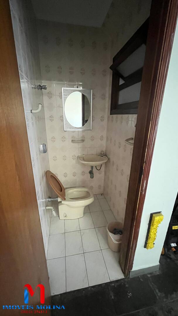 Sobrado à venda com 3 quartos, 220m² - Foto 13