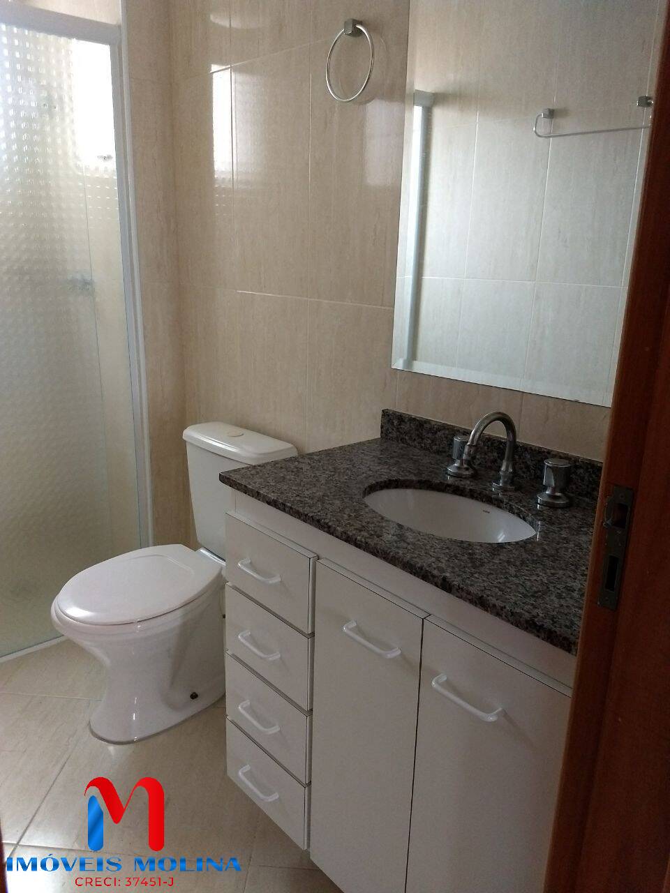 Apartamento à venda com 2 quartos, 70m² - Foto 11