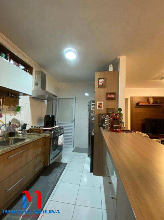 Apartamento à venda e aluguel com 3 quartos, 96m² - Foto 1