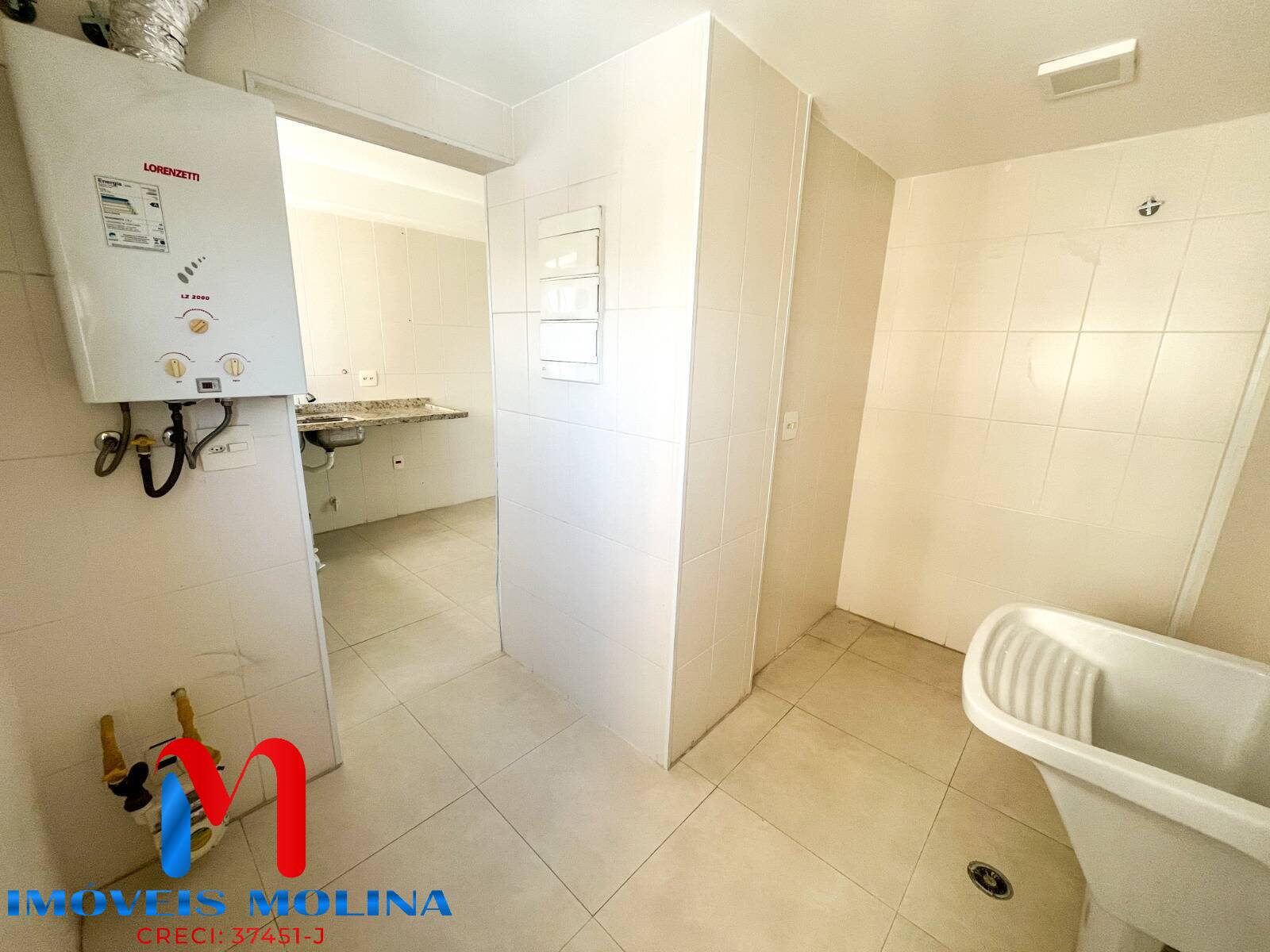 Apartamento à venda com 3 quartos, 128m² - Foto 27