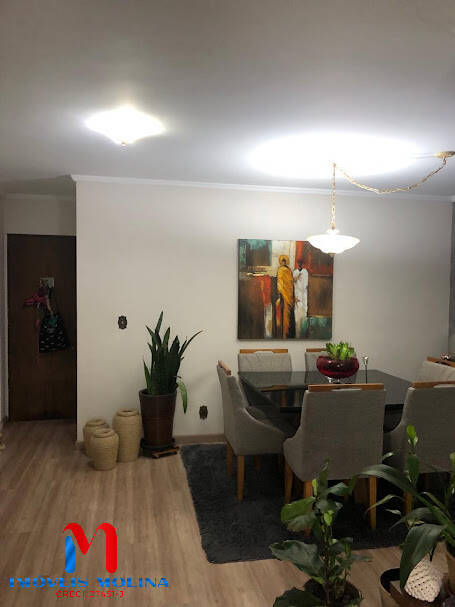 Apartamento à venda com 3 quartos, 82m² - Foto 7