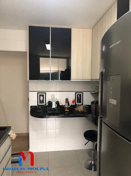 Apartamento à venda com 3 quartos, 82m² - Foto 9