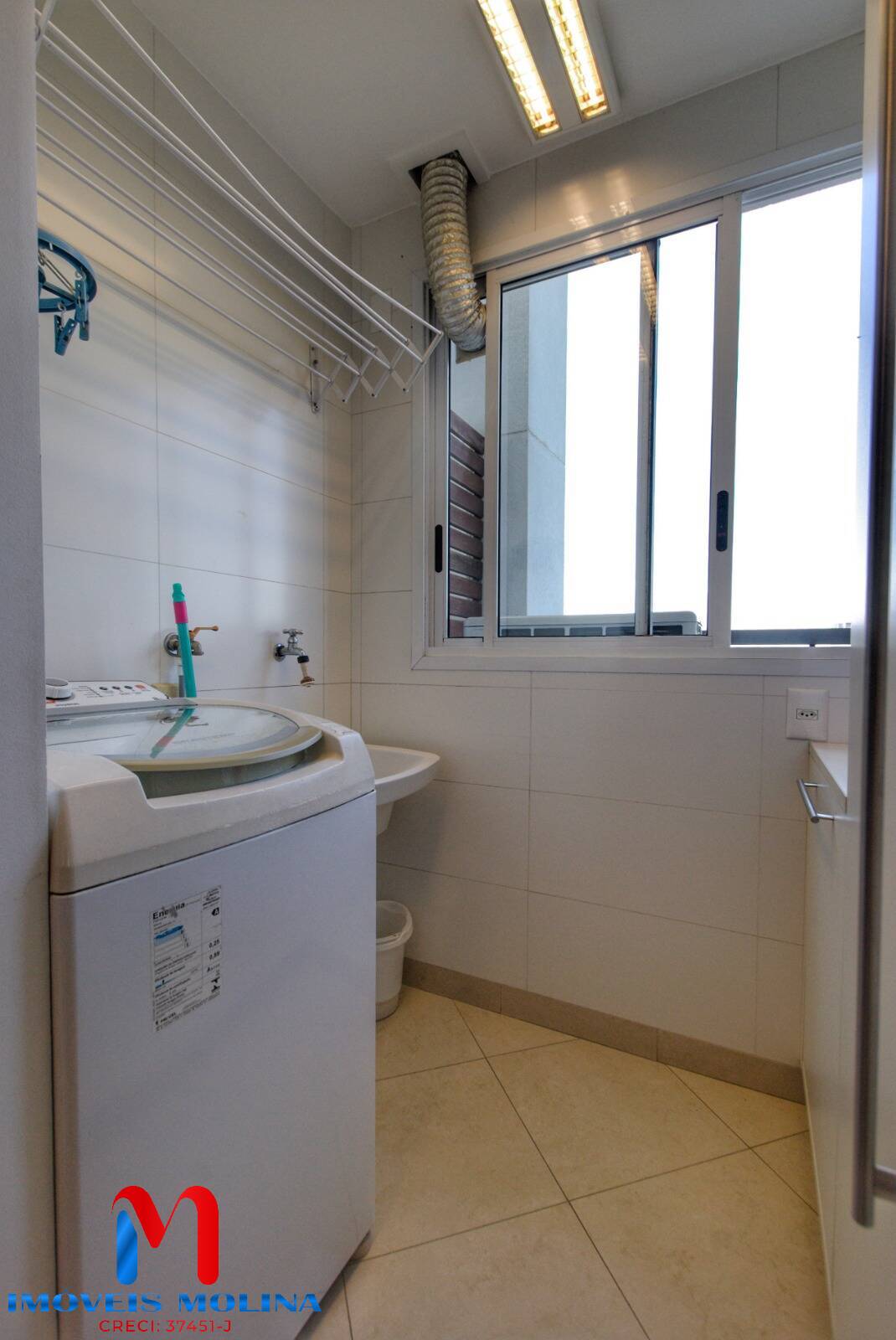 Apartamento à venda com 2 quartos, 104m² - Foto 11