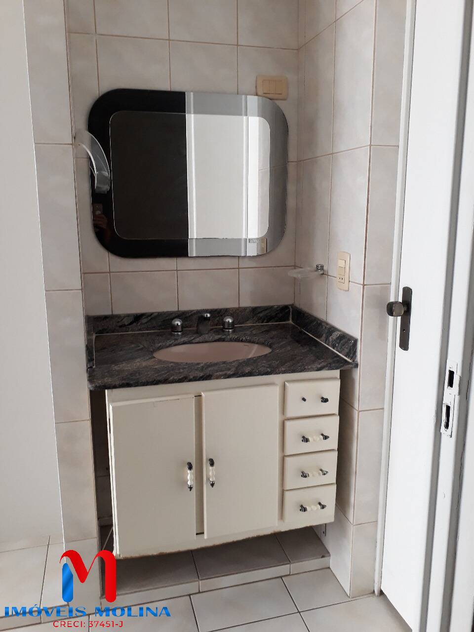 Apartamento à venda com 2 quartos, 55m² - Foto 2