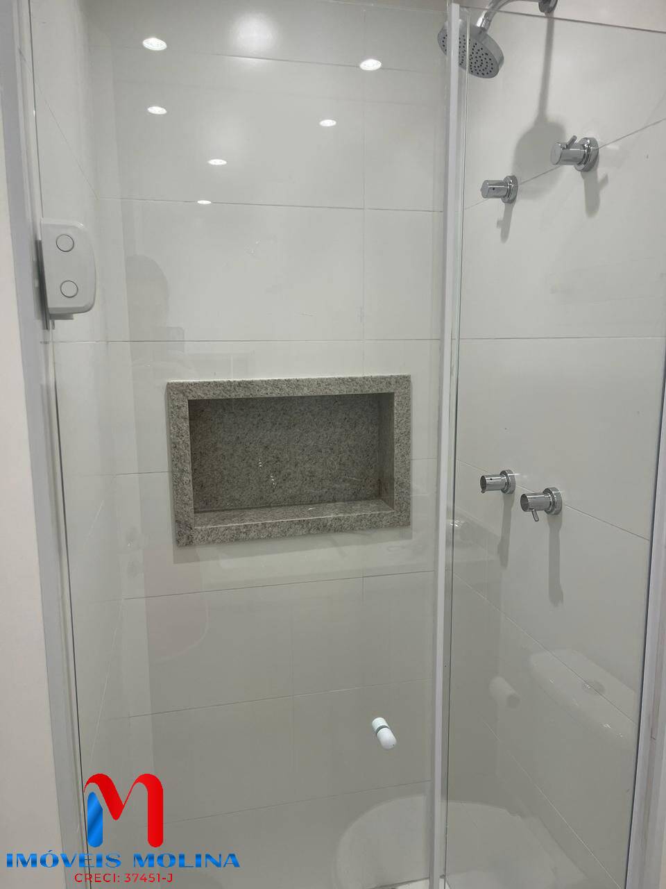 Apartamento à venda e aluguel com 1 quarto, 42m² - Foto 17