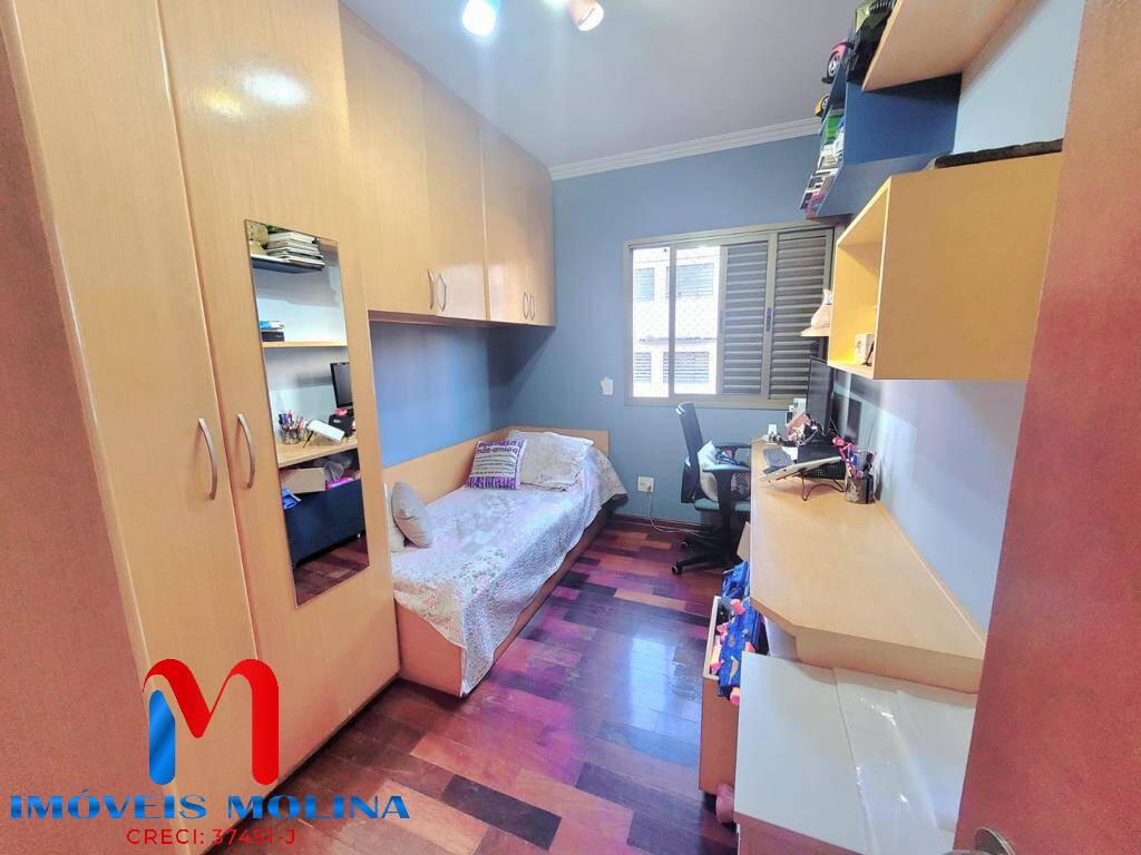 Apartamento à venda com 3 quartos, 117m² - Foto 11