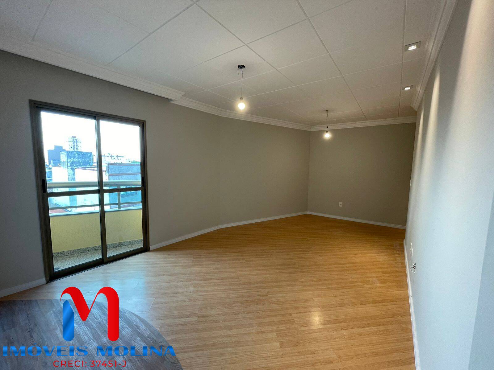 Cobertura à venda com 2 quartos, 130m² - Foto 1