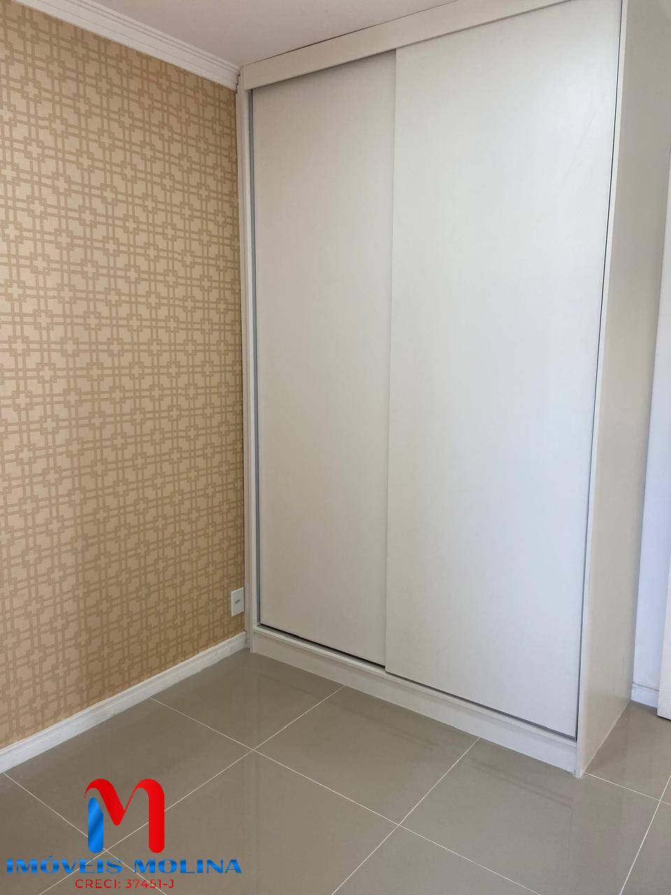 Apartamento à venda com 3 quartos, 54980m² - Foto 9