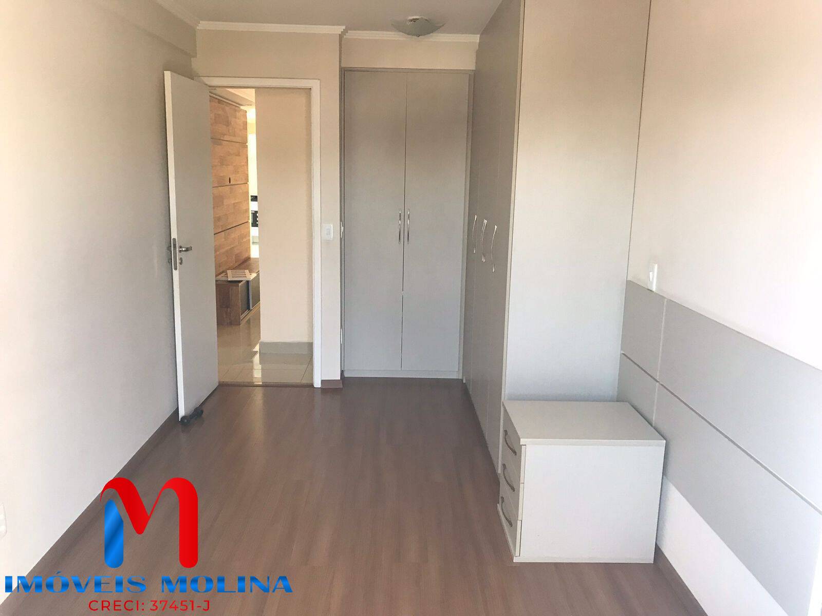 Apartamento à venda com 3 quartos, 82m² - Foto 10