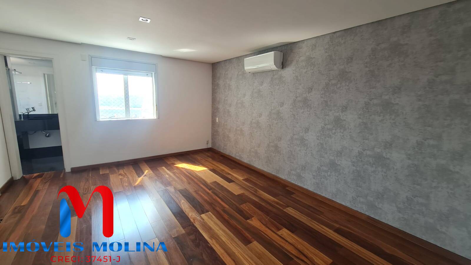 Apartamento à venda com 4 quartos, 264m² - Foto 5