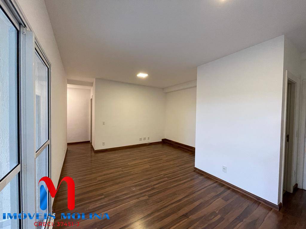 Apartamento à venda com 3 quartos, 98m² - Foto 1