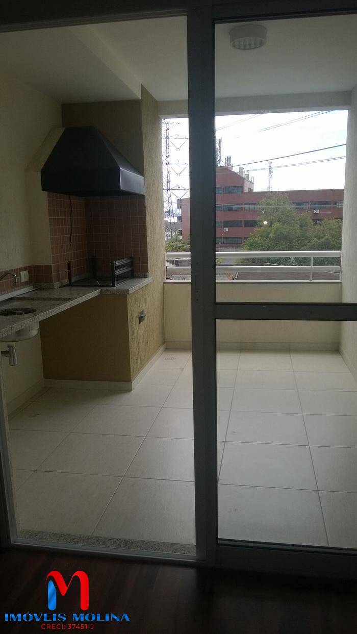 Apartamento à venda com 3 quartos, 98m² - Foto 8