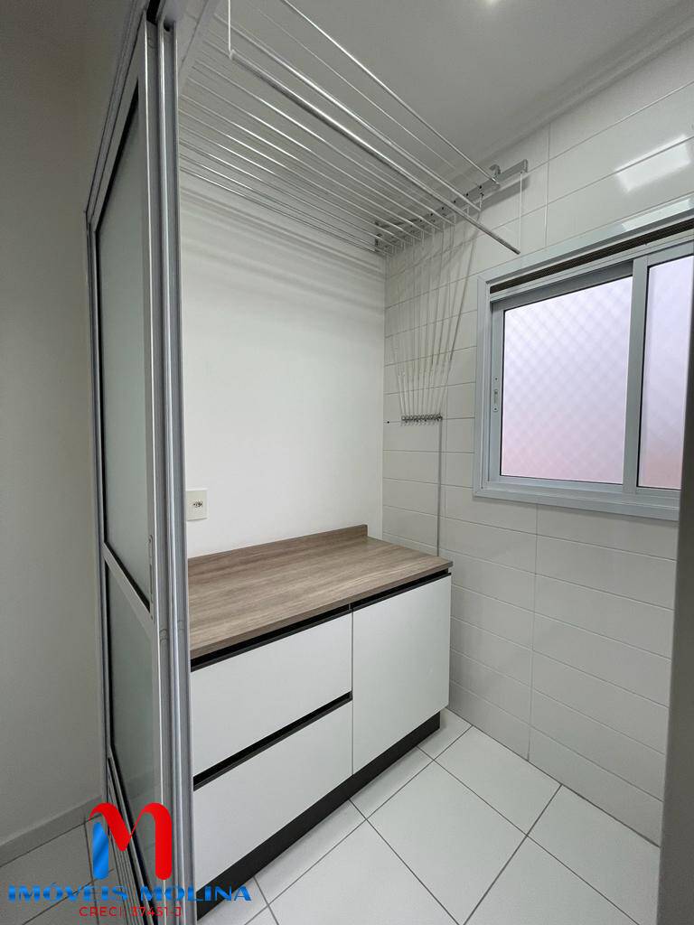 Apartamento à venda com 3 quartos, 98m² - Foto 9