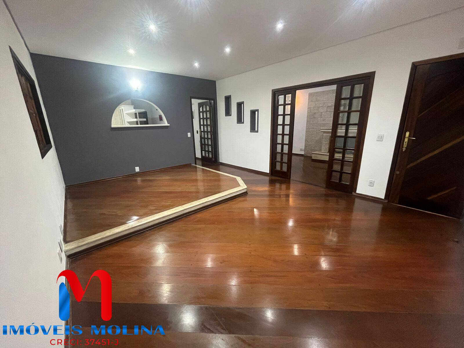 Casa à venda com 2 quartos, 240m² - Foto 29