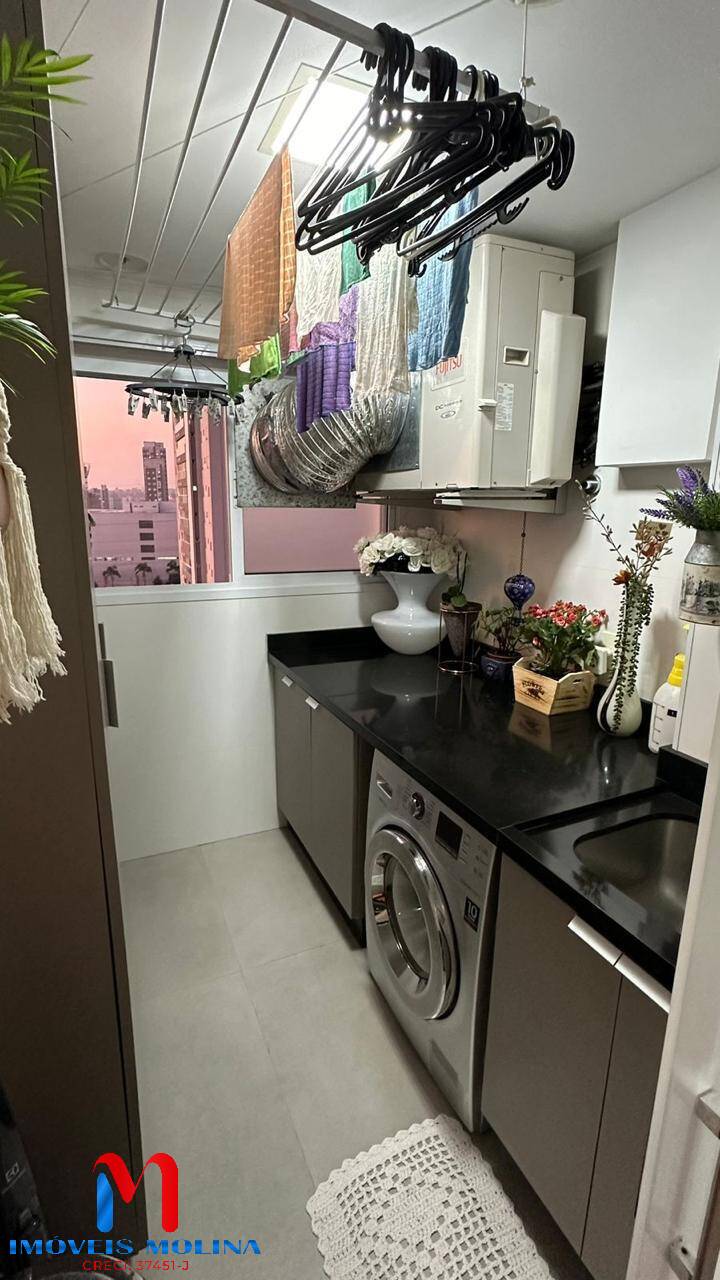 Apartamento à venda com 3 quartos, 89m² - Foto 4