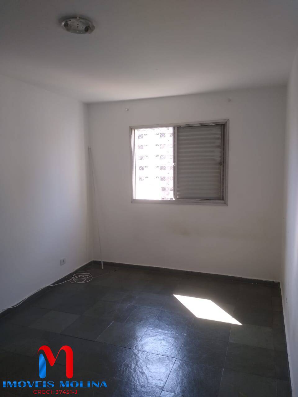 Apartamento para alugar com 2 quartos, 100m² - Foto 2