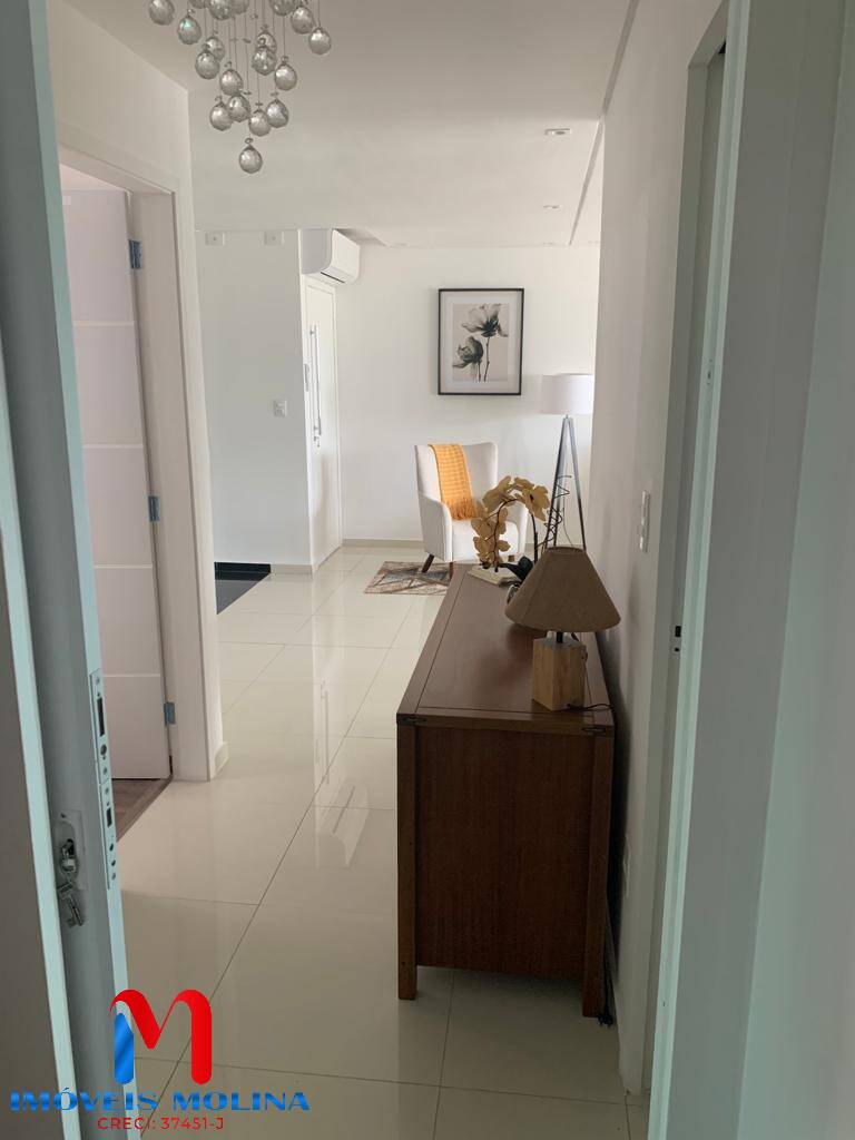 Apartamento à venda com 3 quartos, 150m² - Foto 3