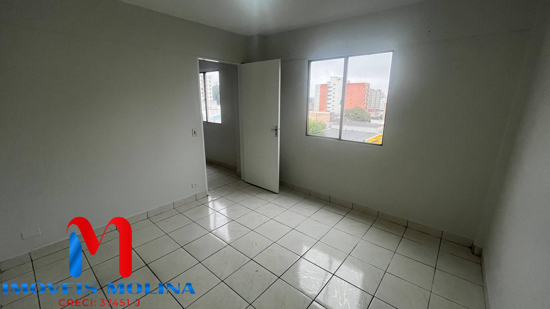 Apartamento para alugar com 2 quartos, 56m² - Foto 5