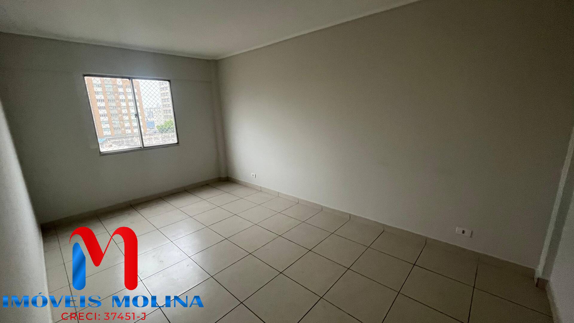 Apartamento para alugar com 1 quarto, 50m² - Foto 2