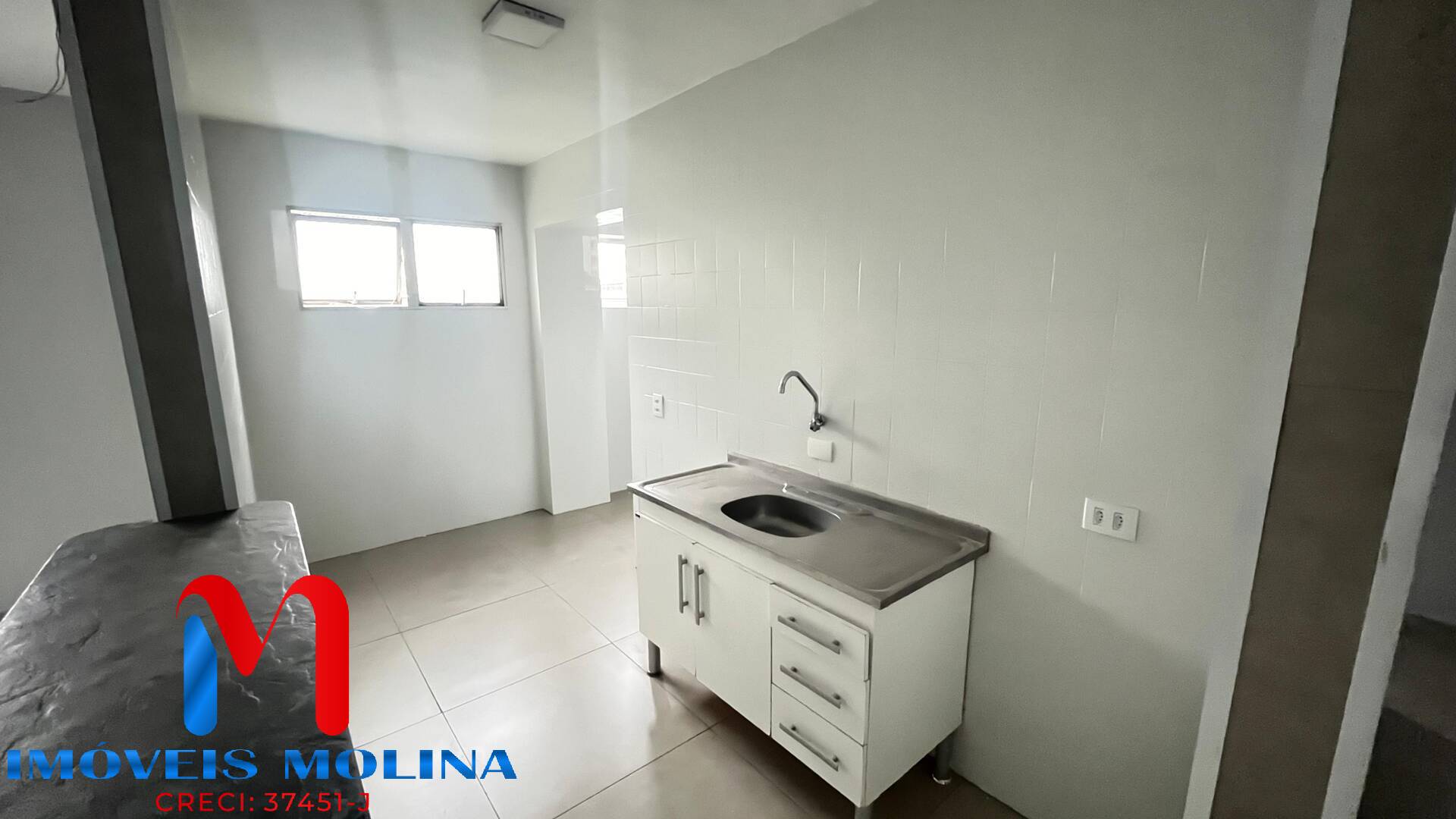 Apartamento para alugar com 2 quartos, 55m² - Foto 4