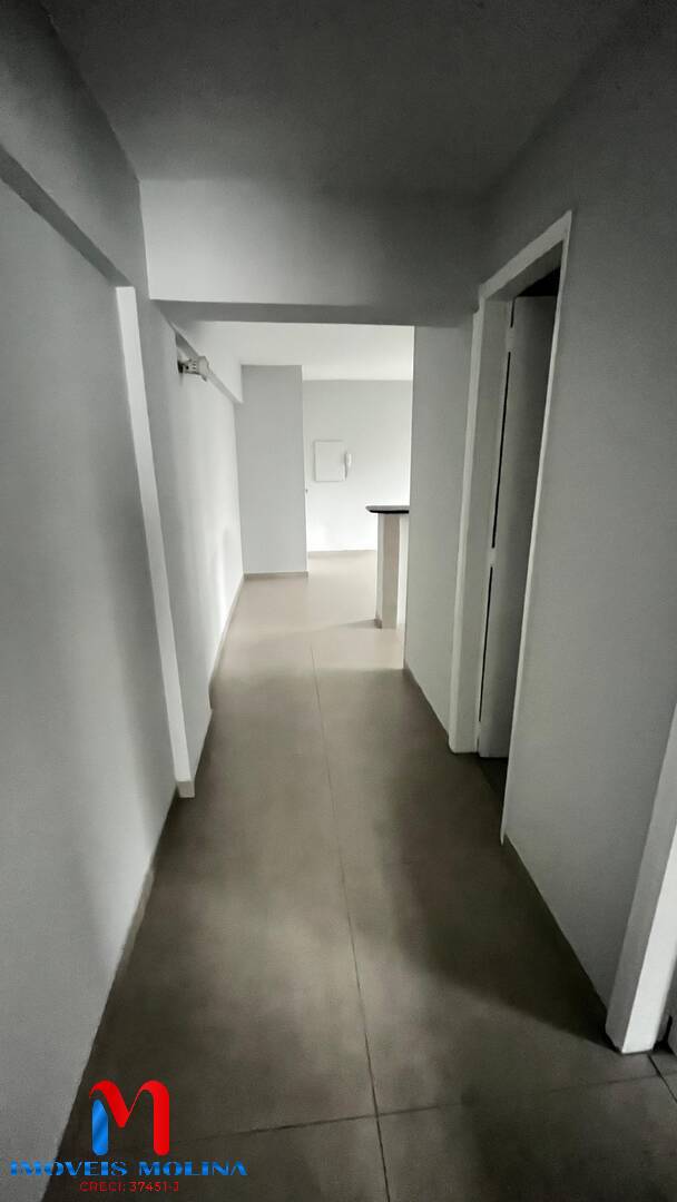 Apartamento para alugar com 2 quartos, 55m² - Foto 6