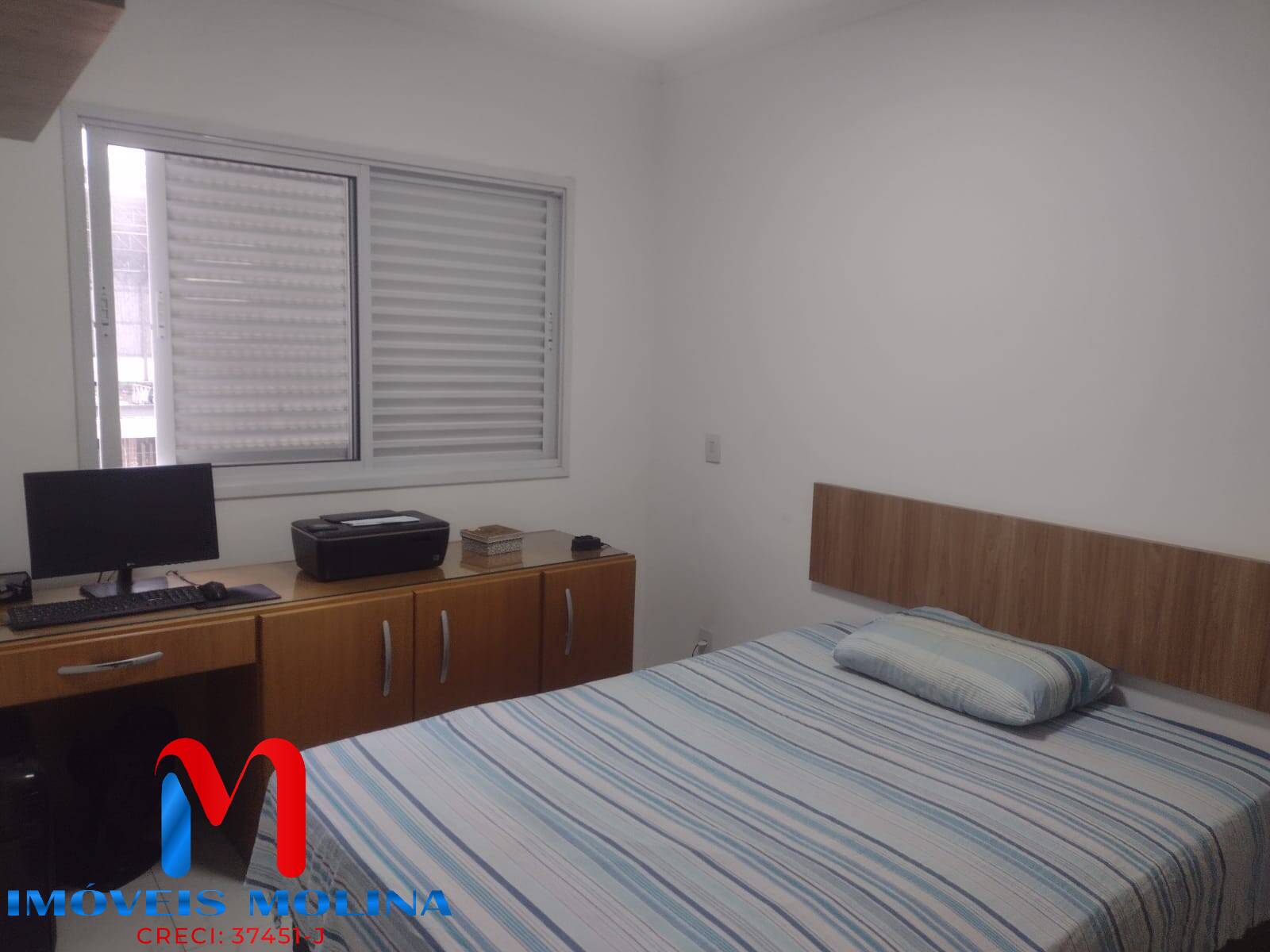 Apartamento à venda com 2 quartos, 65m² - Foto 2