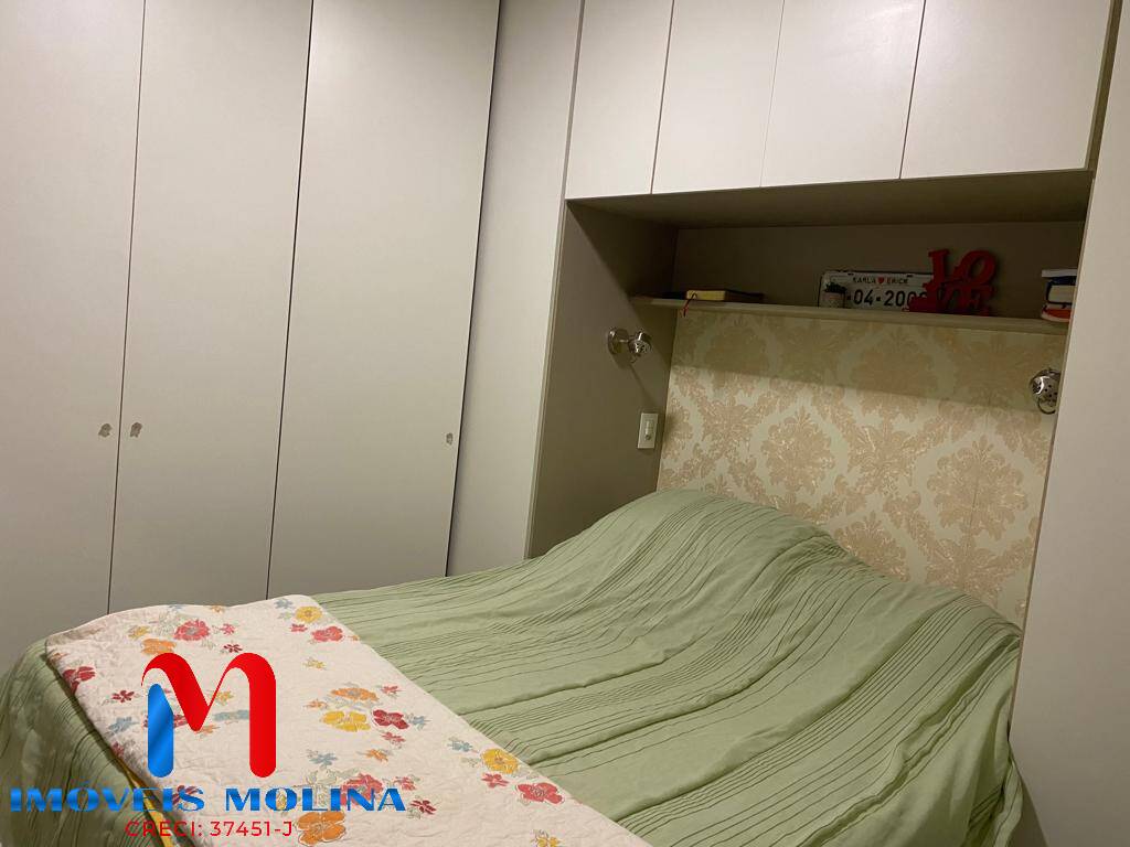 Apartamento à venda com 2 quartos, 62m² - Foto 5