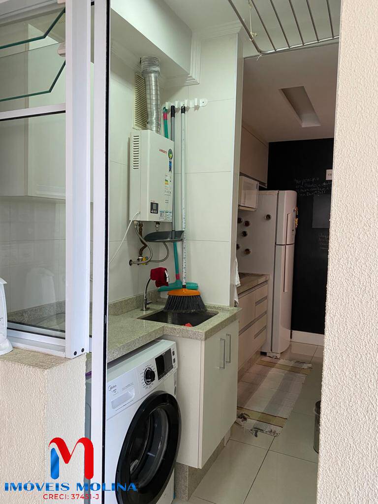 Apartamento à venda com 2 quartos, 62m² - Foto 8