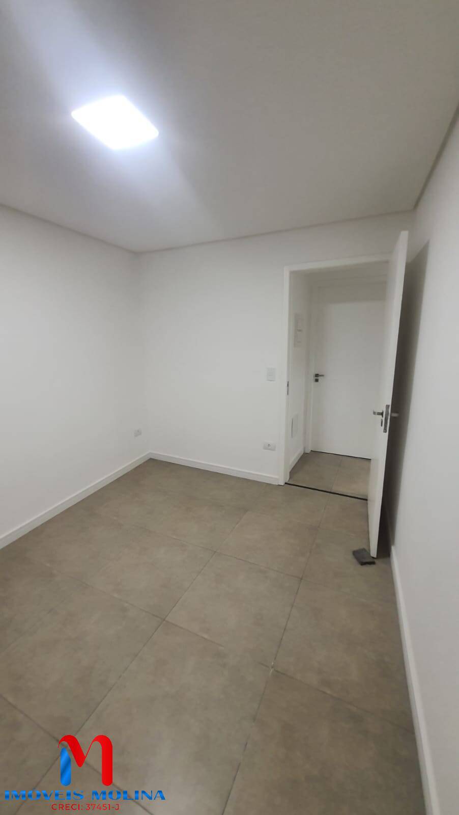 Apartamento à venda com 3 quartos, 76m² - Foto 14