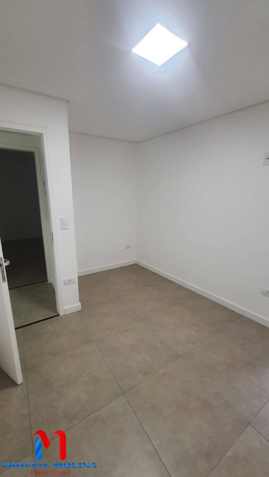 Apartamento à venda com 3 quartos, 76m² - Foto 18