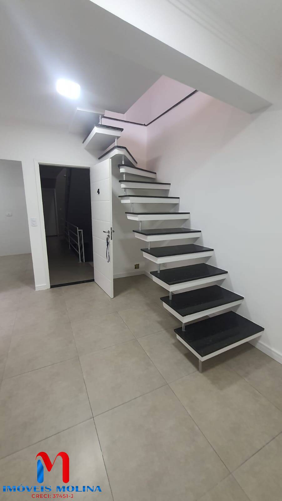 Apartamento à venda com 3 quartos, 150m² - Foto 19